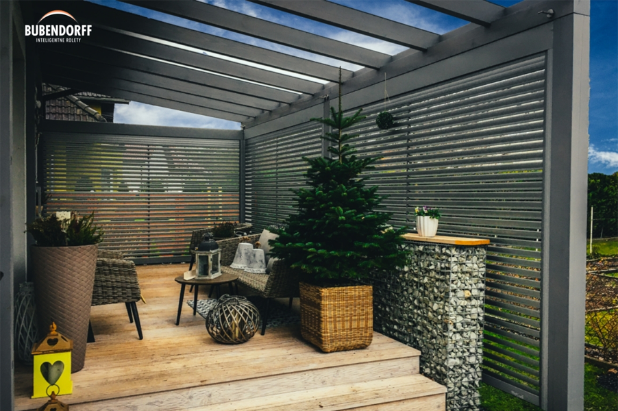 Rolety tarasowe z napędem solarnym